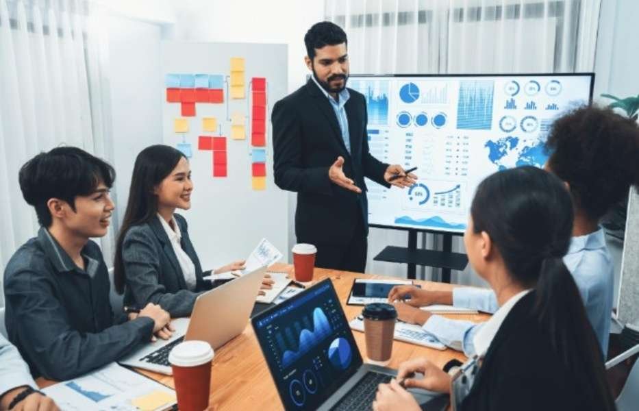 Business Models Explained - What Actually Works Today