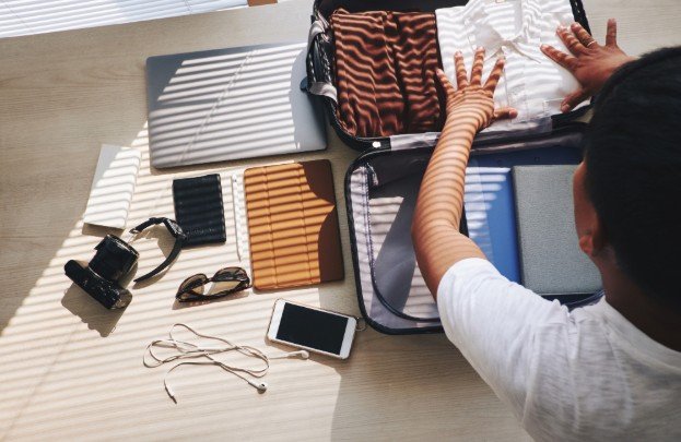 How Do I Build a Travel Wardrobe That Actually Works